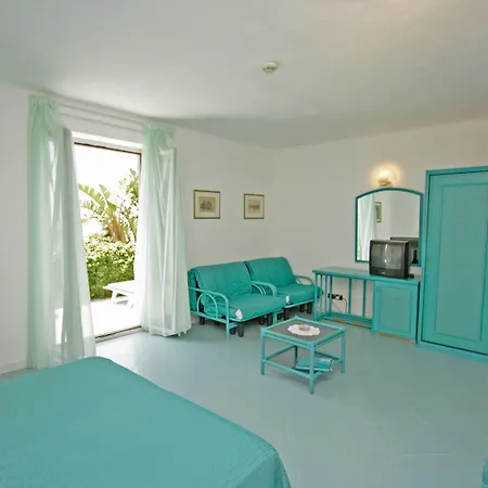 Capizzo 3* Forio (Isola d'Ischia)