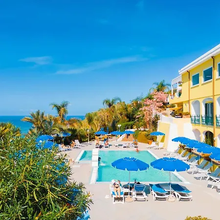 Capizzo Hotel 3*