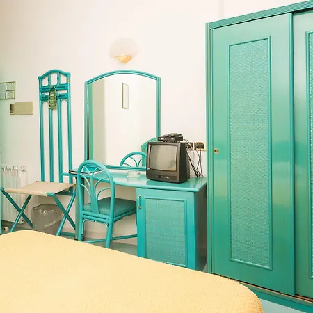 卡皮佐酒店 3* Forio di Ischia